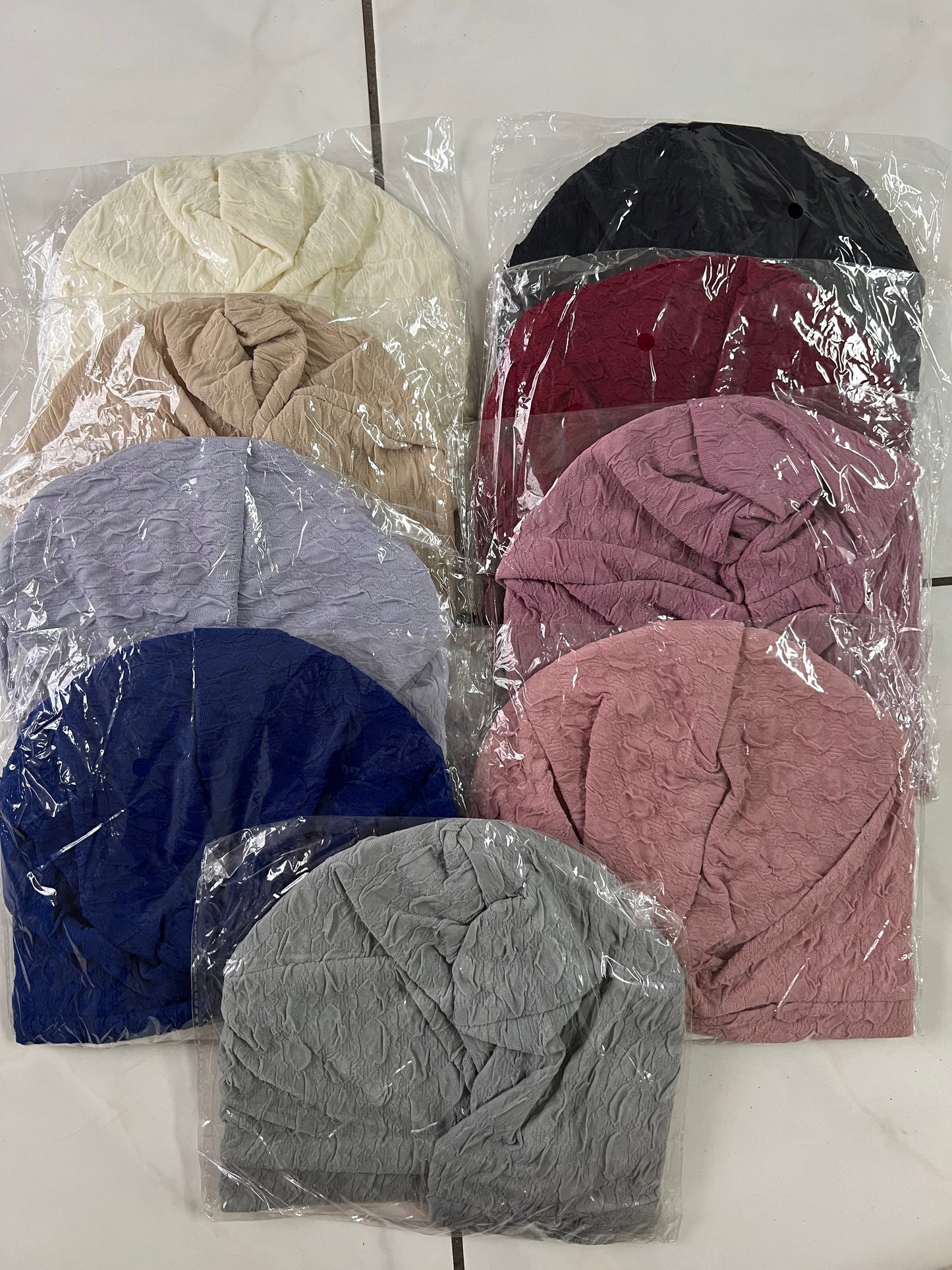 Bonnet croisé